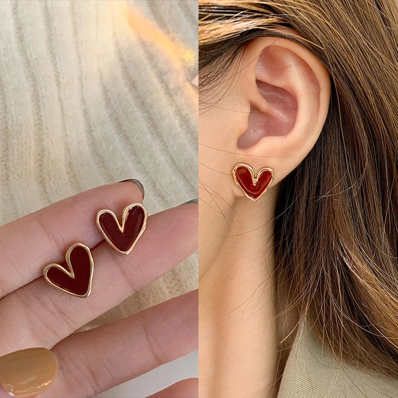 Simple Wine Red Love Stud Earrings for Women Sweet Irregular Heart Enamel Geometry Earrings Girl Aesthetics Jewelry